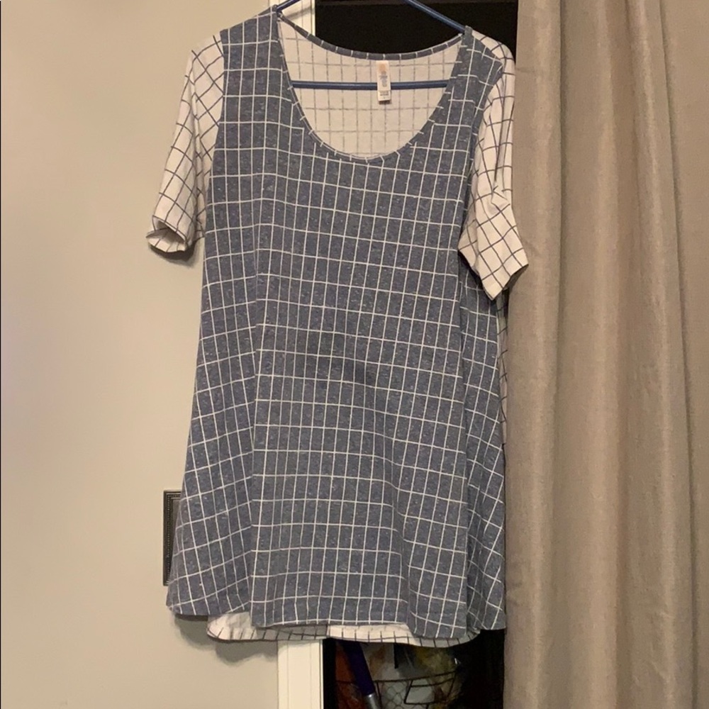 Lularoe perfect tee